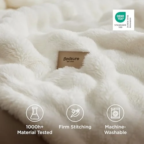Bedsure 3D Fleece Bubble Blanket – Lightweight and Soft for Couch results