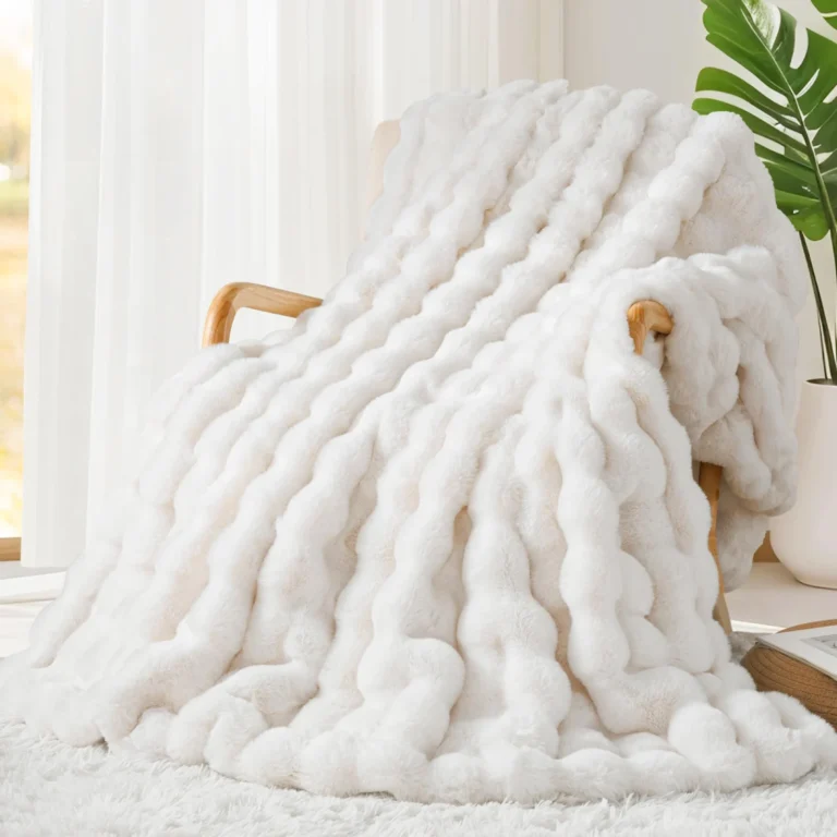 Touchat Luxury Faux Rabbit Fur Throw Blanket – Super Cozy and Warm review
